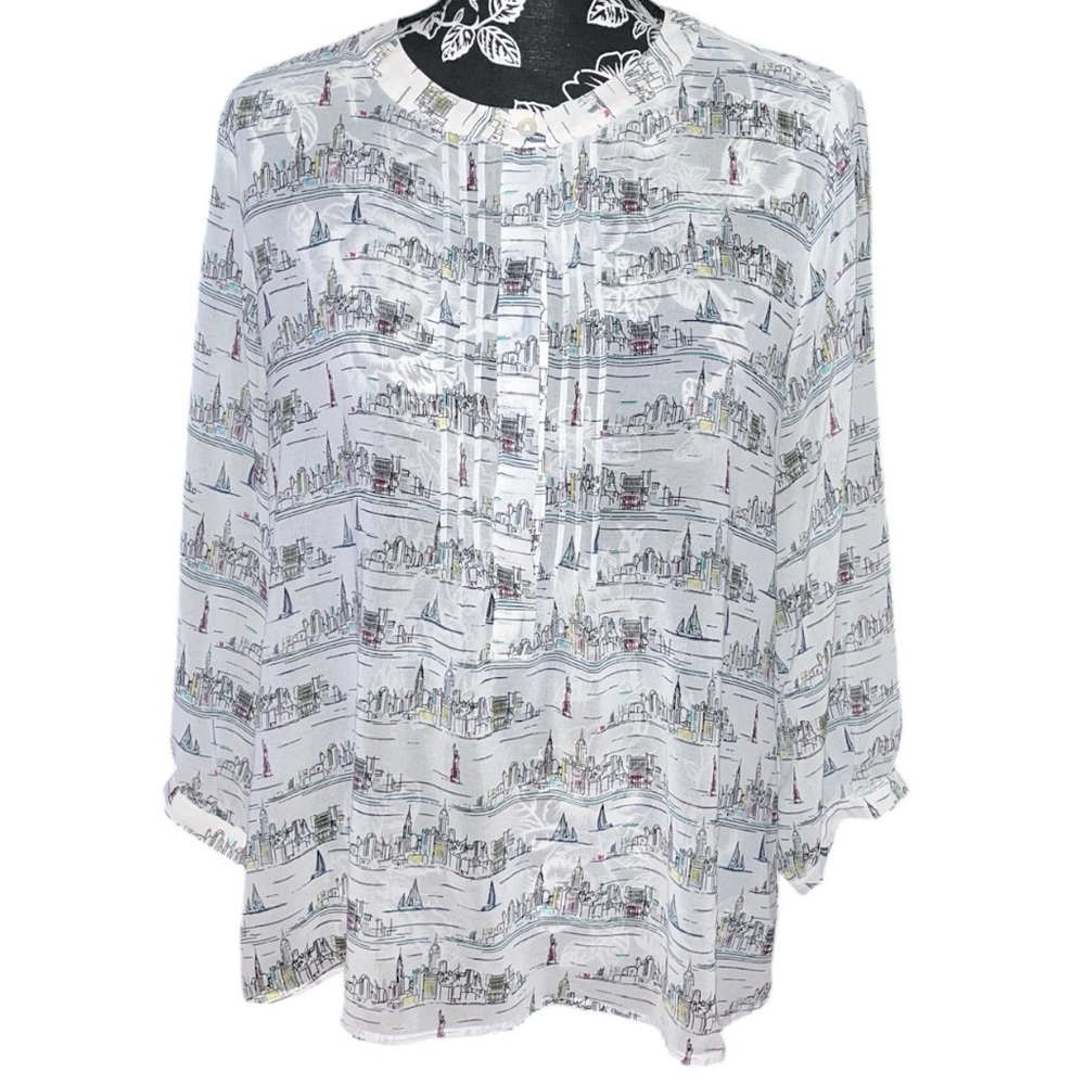 Banana Republic Cityscape Hidden Button Blouse